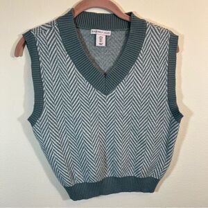 ✨ Sincerely Jules Women’s Gray Black Sweater Vest Small